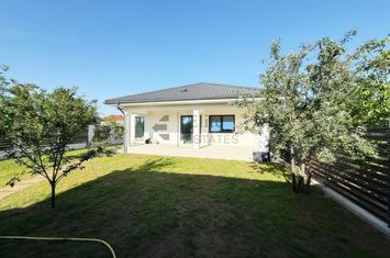 Casa noua de vanzare in Grigorescu cu teren de 650 mp anunturi imobiliare Bihor