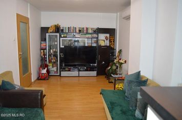 Rolast - Bere, Apartament 3 camere, 82 mp anunturi imobiliare Arges