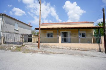 Casă parter 79 mp pe teren 457 mp, Adriani anunturi imobiliare Grecia