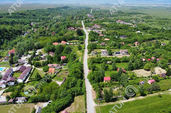 Teren Intravilan de vanzare AVRIG - Sibiu anunturi imobiliare Sibiu