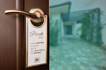 Nu e de vânzare. Dar o poți cumpăra ;) anunturi imobiliare Arad