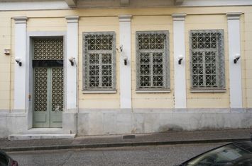 Clădire comercială 653 mp în centrul Drama anunturi imobiliare Grecia