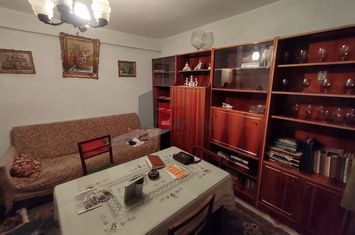 Apartament 3 camere de vanzare CANTEMIR - Bucuresti anunturi imobiliare Bucuresti