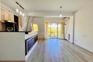 Apartament cu 3 camere și terasă panoramică| Centru • 0% comision anunturi imobiliare Cluj