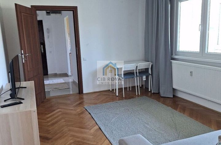 Inchiriez apartament 3 camere zona Gorjului-Militari, Str. Ghirlandei, la 12 minute metrou Gorjului, renovat integral, bloc reabilitat termic. anunturi imobiliare Bucuresti