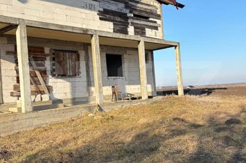 Casă - 3 camere de vanzare SUCEAVA - Suceava anunturi imobiliare Suceava