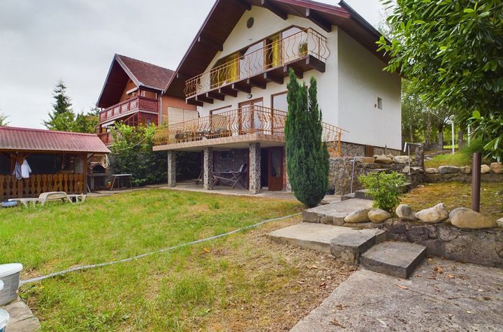 Casa de vacanță lângă lacul Surduc! anunturi imobiliare Timis