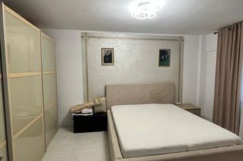 Apartament 3 camere de vanzare RADAUTI - Suceava anunturi imobiliare Suceava