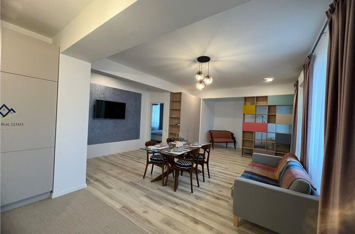 Apartament 2 camere de vanzare UNIVERSITATE - Constanta anunturi imobiliare Constanta