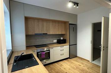 Apartament 2 camere de inchiriat AVANTGARDEN - Brasov anunturi imobiliare Brasov