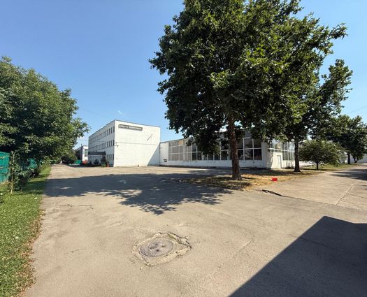 Spațiu industrial Targu-Jiu, 5540 mp