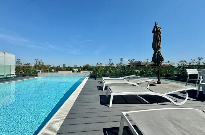 5-room apartment, building with swimming pool, Aviatorilor area anunturi imobiliare Bucuresti