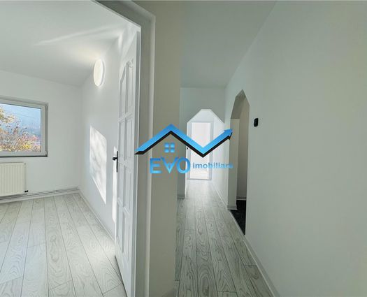Apartament 2 camere Nicolina  , 51 mp