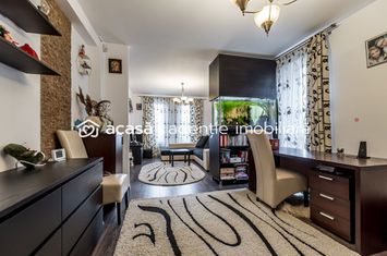 Casă P+M în Westfield | 387 mp teren | curte + anexe anunturi imobiliare Arad