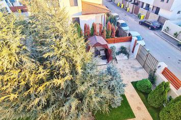 Vanzare vila strada Mesteacanului Otopeni anunturi imobiliare Bucuresti