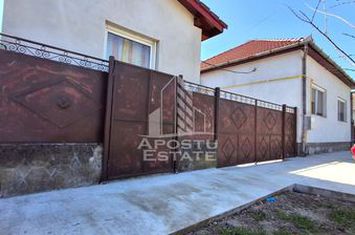 Casa de vanzare in Ineu formata din 2 cladiri anunturi imobiliare Arad