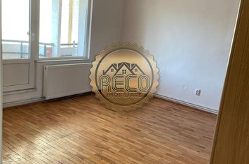 Apartament 3 camere de vanzare REGHIN - Mures anunturi imobiliare Mures