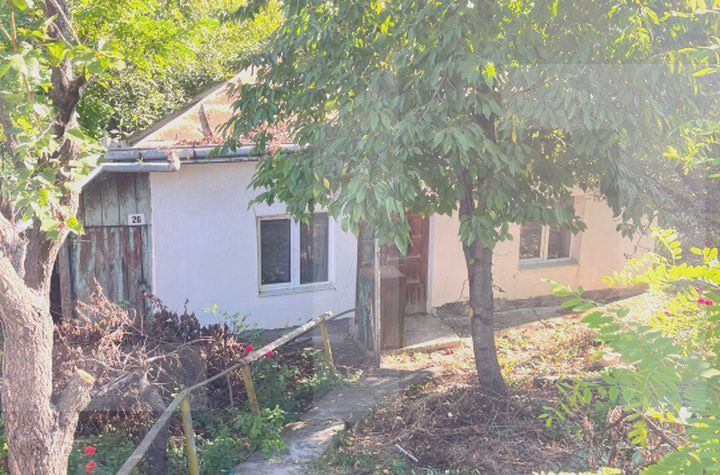 Casă - 2 camere de vanzare BOTOSANI - Botosani anunturi imobiliare Botosani