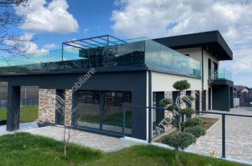 Casă - 5 camere de vanzare CISNADIE - Sibiu anunturi imobiliare Sibiu