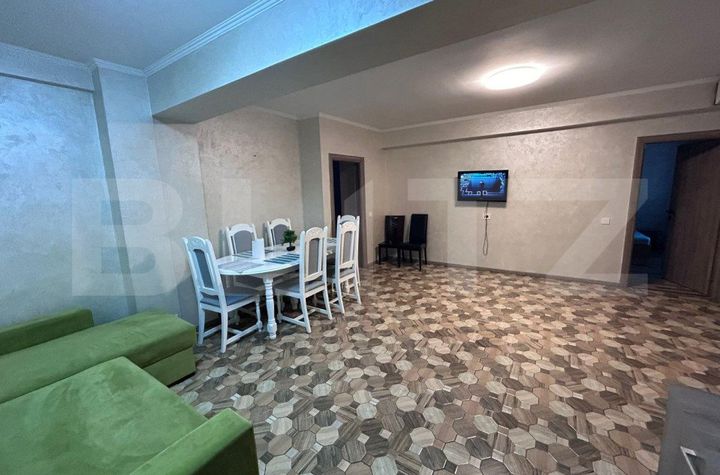 Apartament 4 camere de vanzare GEORGE ENESCU - Dolj anunturi imobiliare Dolj