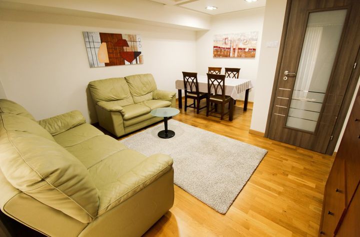 Decebal-3 camere-ap. premium-Bld. Decebal-Piata Alba Iulia-vedere bulevard anunturi imobiliare Bucuresti