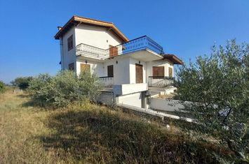 Casă 107 mp pe teren 2584 mp în Anastasia, Serres anunturi imobiliare Grecia