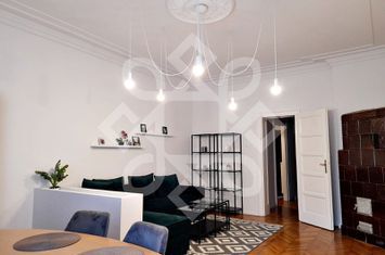 Apartament ultracentral de vanzare, zona Teatrului Oradea anunturi imobiliare Bihor