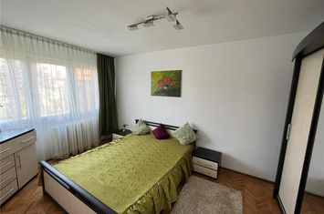 Apartament 3 camere de vanzare COMPLEX STUDENTESC - Timis anunturi imobiliare Timis