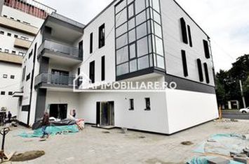 Spatiu comercial si birouri 70-300mp la parter ,zona Gh.Doja anunturi imobiliare Mures