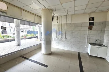 Spațiu comercial de inchiriat CENTRAL - Iasi anunturi imobiliare Iasi
