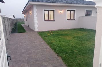 Casă - 4 camere de vanzare CENTRAL - Timis anunturi imobiliare Timis