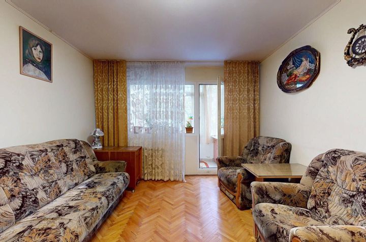 Apartament 3 camere bloc reabilitat Berceni - Emil Racovita anunturi imobiliare Bucuresti