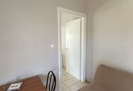 280 €, Garsonieră