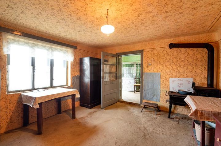 Casă - 2 camere de vanzare GIRISU DE CRIS  - Bihor anunturi imobiliare Bihor