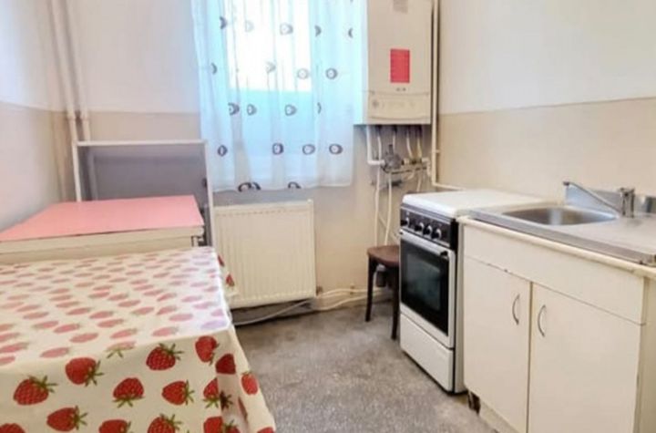 Apartament 2 camere de vanzare ZIMBRU - Bacau anunturi imobiliare Bacau