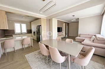 Casa moderna cu 4 camere de vanzare strada Piersicilor,  Oncea anunturi imobiliare Bihor