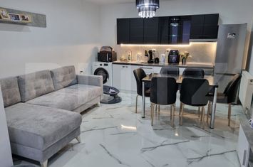 Casă - 5 camere de vanzare DEVA - Hunedoara anunturi imobiliare Hunedoara