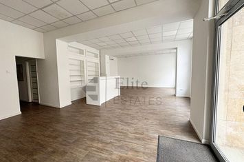 Spatiu comercial de inchiriat ultracentral Republicii, Oradea anunturi imobiliare Bihor