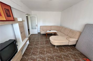 Apartament 3 camere de vanzare BRAILEI - Vrancea anunturi imobiliare Vrancea