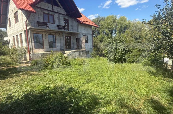 Vilă - 6 camere de vanzare SUCEAVA - Suceava anunturi imobiliare Suceava