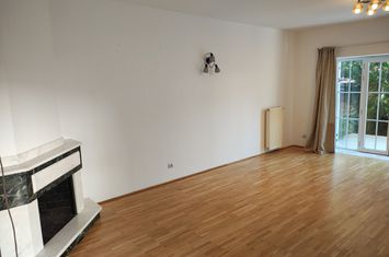 Mark Twain British School Vila in Complex Rezidential Pipera anunturi imobiliare Bucuresti
