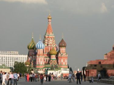 Piaţa imobiliară din Rusia îşi revine