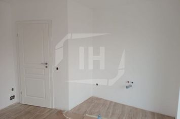 Apartament 3 camere de vanzare CLUJ-NAPOCA - Cluj anunturi imobiliare Cluj