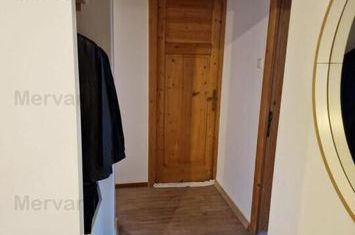 Apartament 2 camere de vânzare în Sinaia - zona Furnica anunturi imobiliare Prahova