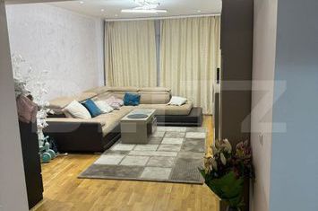 Apartament 4 camere de vanzare TARGOVISTE - Dambovita anunturi imobiliare Dambovita