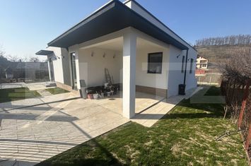 Casă - 4 camere de vanzare ORADEA - Bihor anunturi imobiliare Bihor