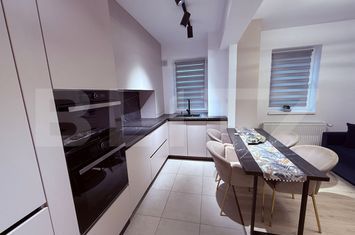 Apartament 3 camere de vanzare TRACTORU - Brasov anunturi imobiliare Brasov