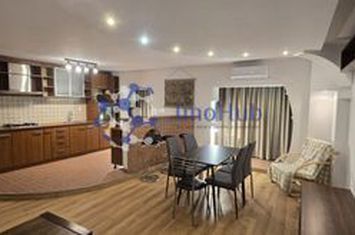 Apartament 3 camere – 80 mp – Poitiers, etaj 1 – 550 € anunturi imobiliare Iasi