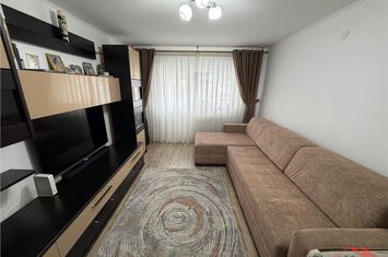 Apartament 2 camere de vanzare NORD - Vrancea anunturi imobiliare Vrancea