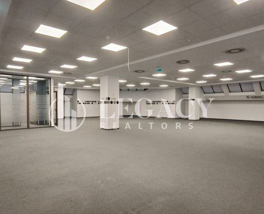 Birou Clasa B Hala Centrala, 1945 mp